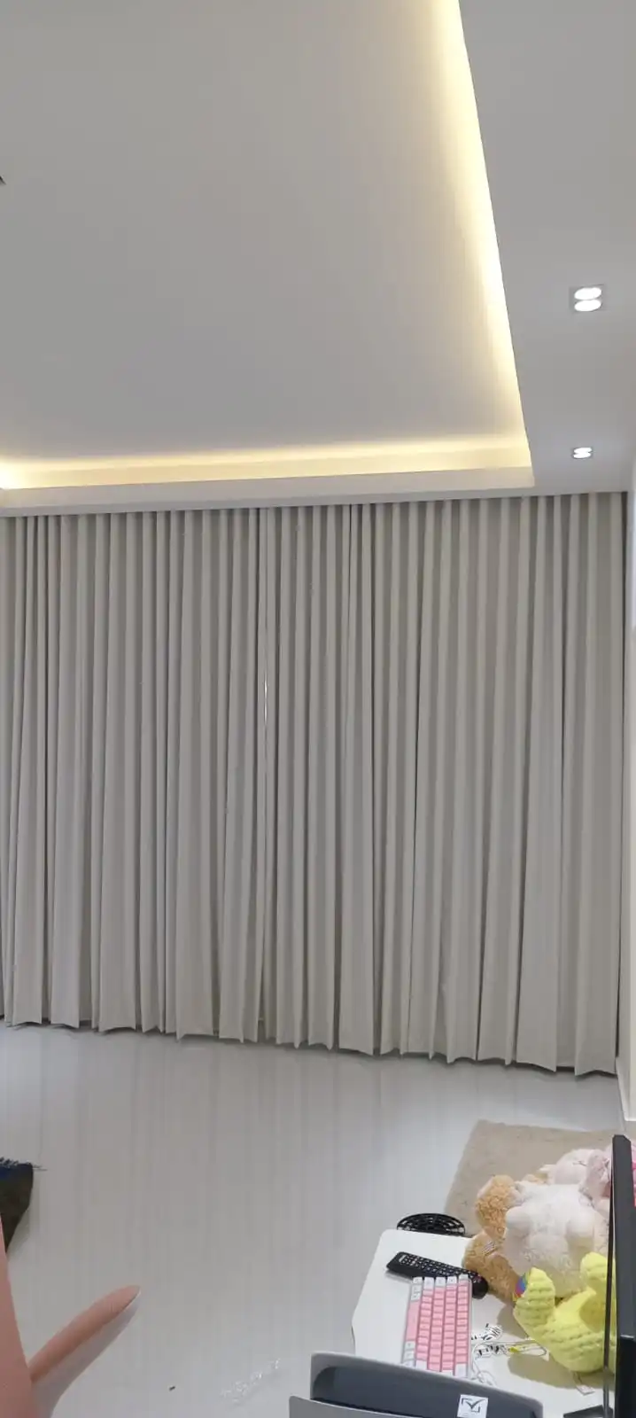 Curtains in City Walk